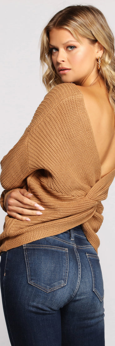 With fun and flirty details, Trendy Knot Back V Neck Sweater shows off your unique style for a trendy outfit for the summer season!