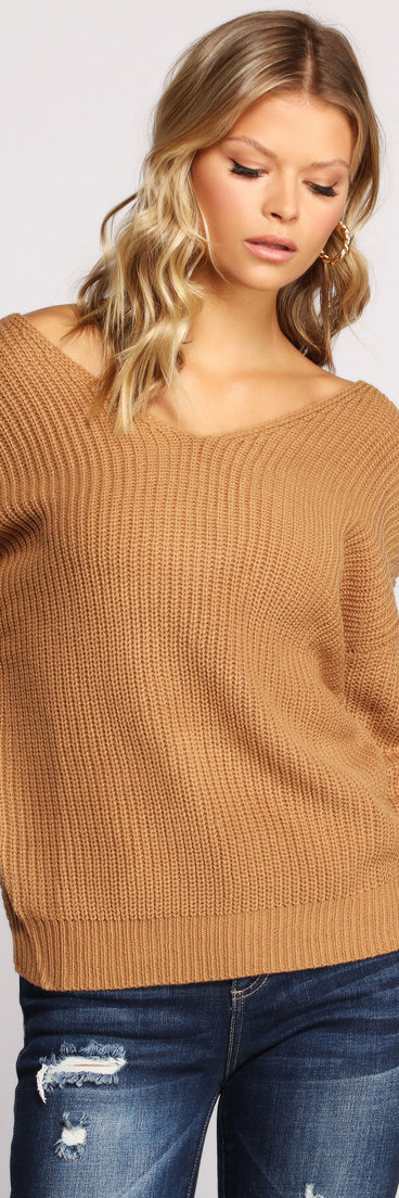 With fun and flirty details, Trendy Knot Back V Neck Sweater shows off your unique style for a trendy outfit for the summer season!