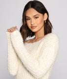 With fun and flirty details, Cozy Cropped Popcorn Knit Sweater shows off your unique style for a trendy outfit for the summer season!