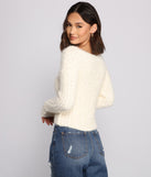 With fun and flirty details, Cozy Cropped Popcorn Knit Sweater shows off your unique style for a trendy outfit for the summer season!