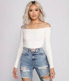 With fun and flirty details, Off The Shoulder Ribbed Eyelash Knit Sweater shows off your unique style for a trendy outfit for the summer season!