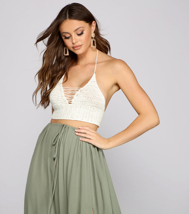 With fun and flirty details, Wanderlust Moment Crochet Crop Top shows off your unique style for a trendy outfit for the summer season!