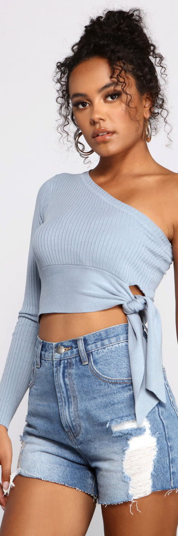 With fun and flirty details, Tied To Basics One Shoulder Crop Top shows off your unique style for a trendy outfit for the summer season!