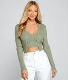 With fun and flirty details, Basic Ribbed Knit Cropped Cardigan shows off your unique style for a trendy outfit for the summer season!