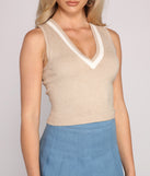 With fun and flirty details, Perfect Prep Contrast Trim Sweater Vest shows off your unique style for a trendy outfit for the summer season!