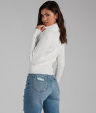 With fun and flirty details, Major Trendsetter Faux Fur Sweater shows off your unique style for a trendy outfit for the summer season!