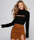 Dress up in Casual-Chic Long Sleeve Cropped Topper as your going-out dress for holiday parties, an outfit for NYE, party dress for a girls’ night out, or a going-out outfit for any seasonal event!