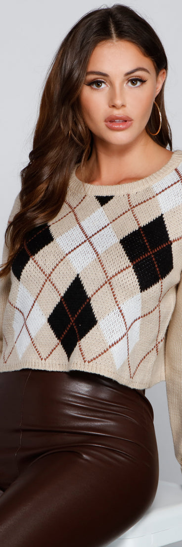 With fun and flirty details, Seasons Change Argyle Crop Sweater shows off your unique style for a trendy outfit for the summer season!