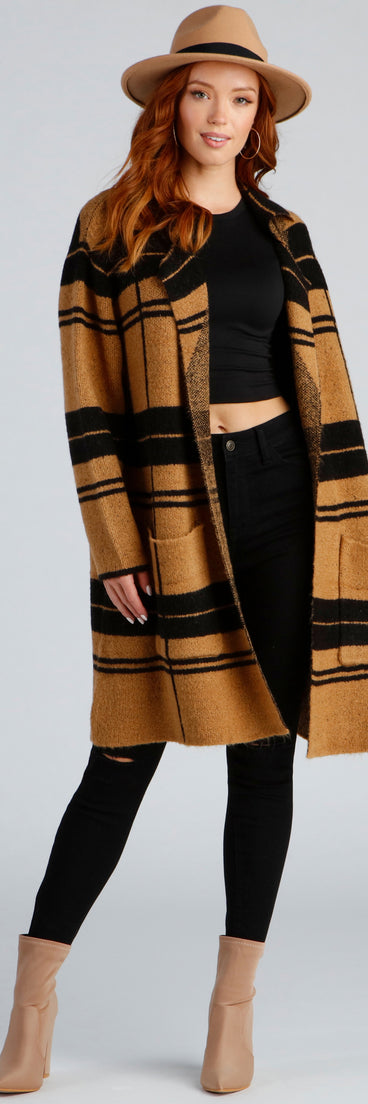 Comfort Zone Plaid Collared Duster elevates your outfits for holiday events, Christmas attire, formal events, or holiday party dresses to look picture-perfect at any event this season!