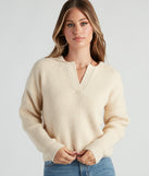 With fun and flirty details, Cozy Prep Collared Sweater shows off your unique style for a trendy outfit for the summer season!