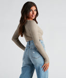 With fun and flirty details, Confident Chick V-Neck Bodysuit shows off your unique style for a trendy outfit for the summer season!