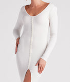 Pearl-Fect Pick Sweater Maxi Dress