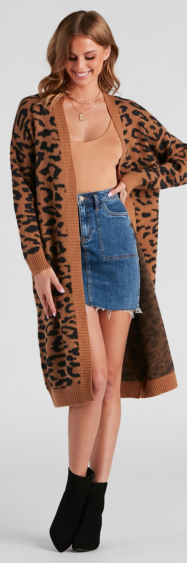 The trendy Into the Wild Leopard Duster Cardigan is the perfect pick to create a holiday outfit, new years attire, cocktail outfit, or party look for any seasonal event!