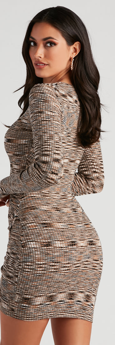 With fun and flirty details, Autumn Chic Mini Sweater Dress shows off your unique style for a trendy outfit for the summer season!