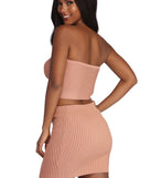 You’ll look stunning in the Style Knit Right Tube Top when paired with its matching separate to create a glam clothing set perfect for parties, date nights, concert outfits, back-to-school attire, or for any summer event!