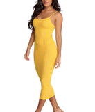Sleek Style Ribbed Midi Dress