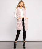 Major Fashionista Long-Line Faux Fur Vest helps create the best summer outfit for a look that slays at any event or occasion!
