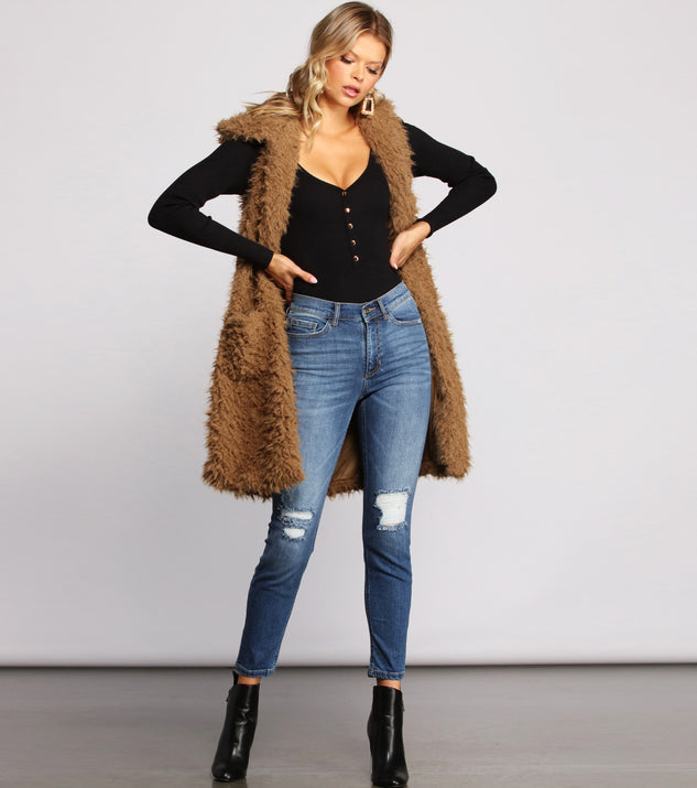 Major Diva Faux Fur Long-Line Hooded Vest helps create the best summer outfit for a look that slays at any event or occasion!