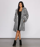 She's A Chic Girl Faux Fur Coat helps create the best summer outfit for a look that slays at any event or occasion!