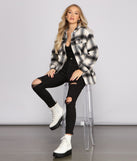 With fun and flirty details, Cozy Plaid Sherpa Lined Shacket shows off your unique style for a trendy outfit for the summer season!