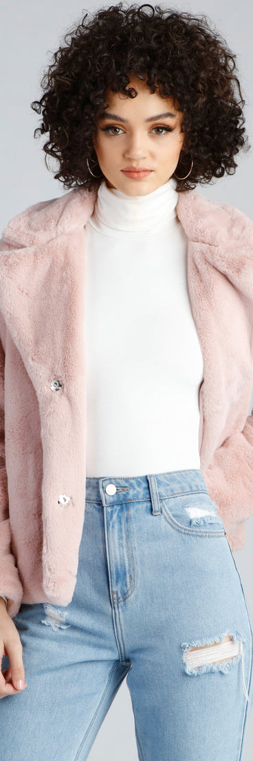 Glam Life Faux Fur Jacket helps create the best summer outfit for a look that slays at any event or occasion!