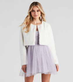 Essential Faux Fur Bolero Jacket is the perfect Homecoming look pick with on-trend details to make the 2023 HOCO dance your most memorable event yet!