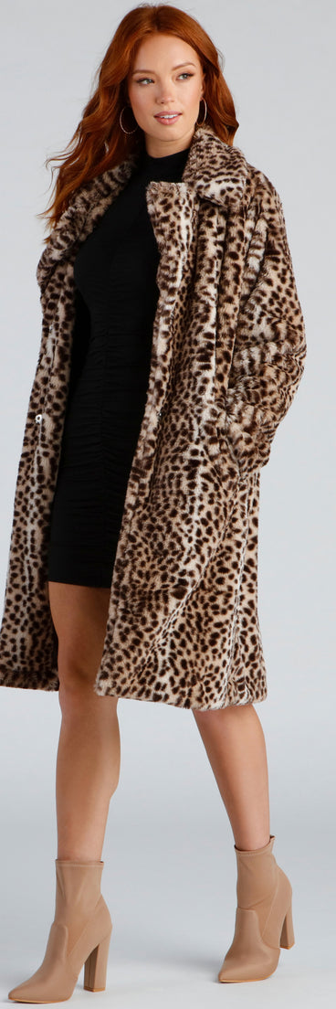 Spotted In Glamour Faux Fur Leopard Coat helps create the best summer outfit for a look that slays at any event or occasion!