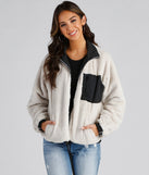 Trendy Nylon Faux Fur Reversible Jacket helps create the best summer outfit for a look that slays at any event or occasion!