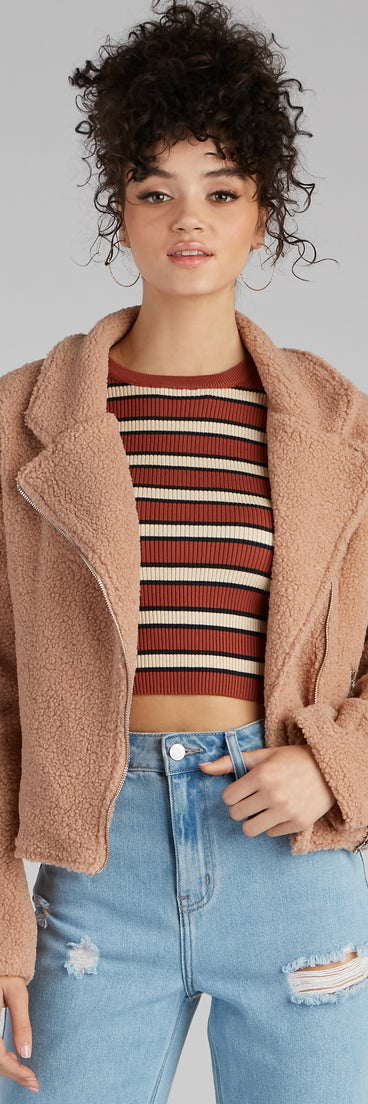 Cozy Always Faux Sherpa Moto Jacket helps create the best summer outfit for a look that slays at any event or occasion!