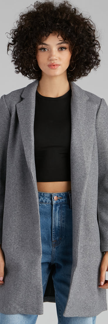 Central Park Chic Trench Coat helps create the best summer outfit for a look that slays at any event or occasion!