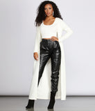 Talk Fuzzy To Me Long Duster helps create the best summer outfit for a look that slays at any event or occasion!
