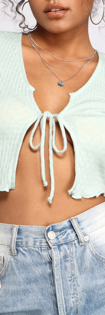 Totally Fab Ribbed Cropped Cardigan helps create the best summer outfit for a look that slays at any event or occasion!