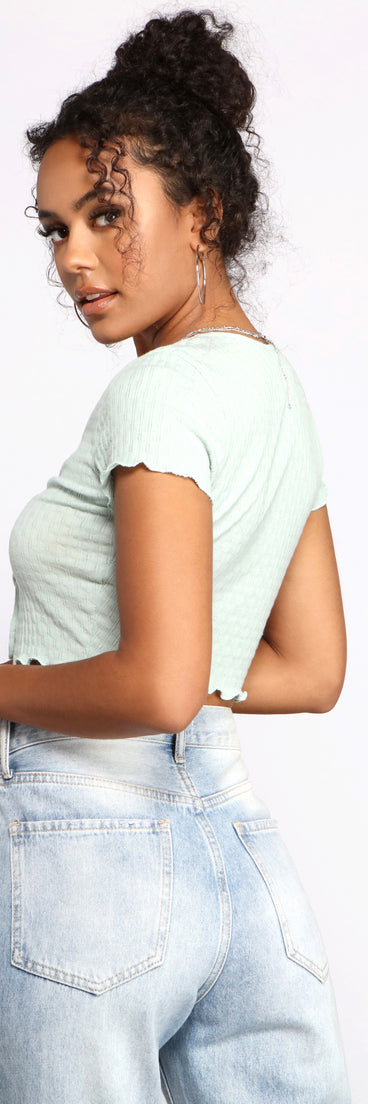 Totally Fab Ribbed Cropped Cardigan helps create the best summer outfit for a look that slays at any event or occasion!