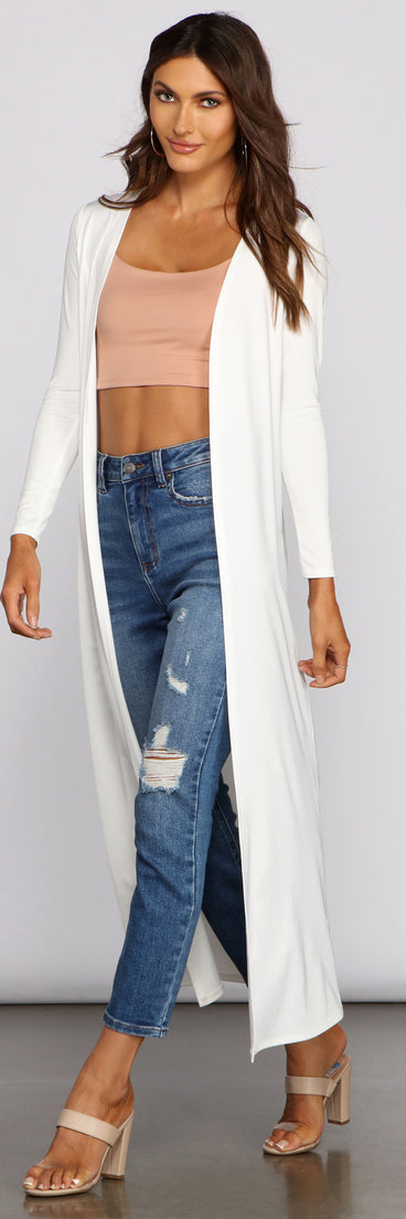 Bringing Knit Back To Basics Duster helps create the best summer outfit for a look that slays at any event or occasion!