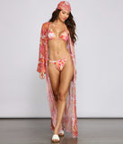 You’ll look stunning in the Bohemian Dreams Paisley Print Duster when paired with its matching separate to create a glam clothing set perfect for parties, date nights, concert outfits, back-to-school attire, or for any summer event!