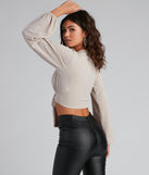 With fun and flirty details, Go For The Glow Tie Front Top shows off your unique style for a trendy outfit for the summer season!