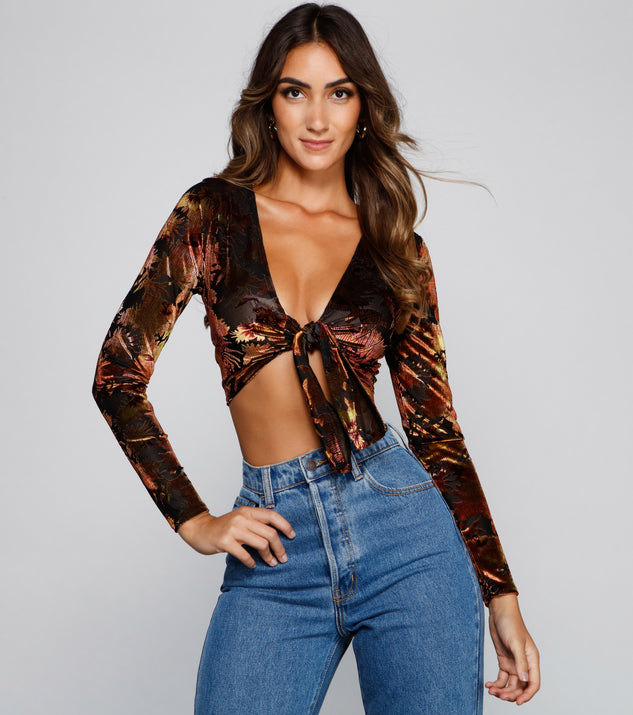 With fun and flirty details, Alluringly Chic Tie-Front Top shows off your unique style for a trendy outfit for the summer season!