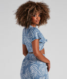 With fun and flirty details, Island Ready Printed Tie-Front Top shows off your unique style for a trendy outfit for the summer season!