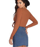 Get With Knit Crop Top is a trendy pick to create 2023 festival outfits, festival dresses, outfits for concerts or raves, and complete your best party outfits!