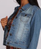Cropped And Chic Denim Jacket is a fire pick to create 2023 festival outfits, concert dresses, outfits for raves, or to complete your best party outfits or clubwear!