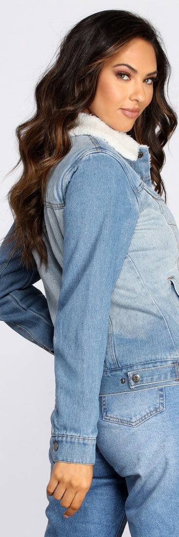 Sherpa Lined Denim Jacket helps create the best summer outfit for a look that slays at any event or occasion!
