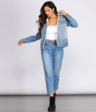 Sherpa Lined Denim Jacket helps create the best summer outfit for a look that slays at any event or occasion!
