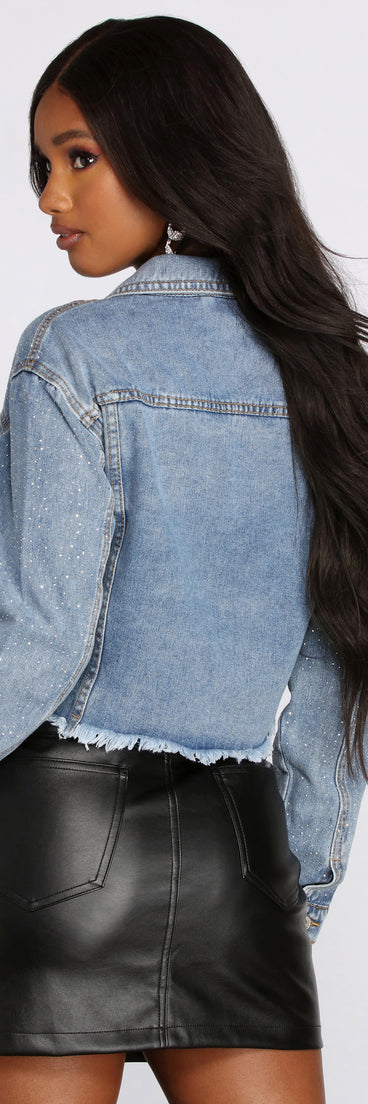 Eye Catcher Sparkling Denim Cropped Jacket is a trendy pick to create 2023 festival outfits, festival dresses, outfits for concerts or raves, and complete your best party outfits!
