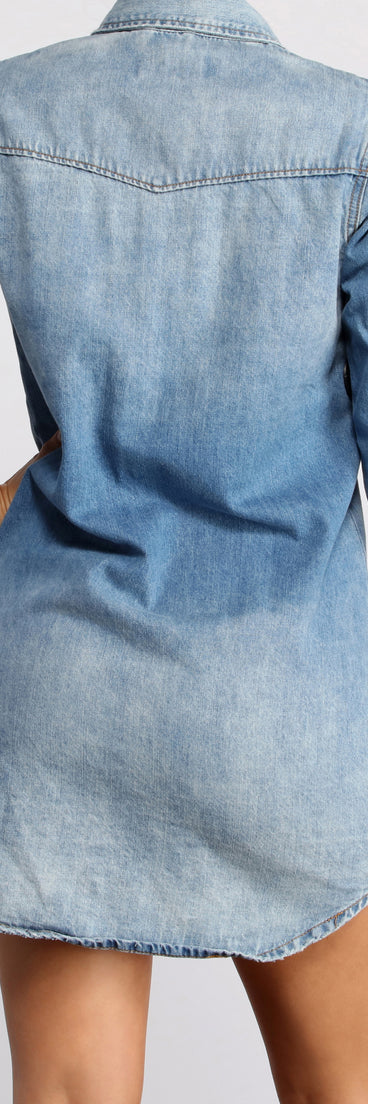 Look at Her Denim Tunic helps create the best summer outfit for a look that slays at any event or occasion!