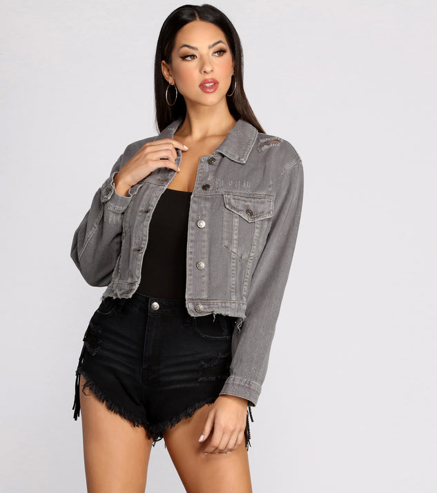 Distressed Crop Denim Jacket is a trendy pick to create 2023 festival outfits, festival dresses, outfits for concerts or raves, and complete your best party outfits!