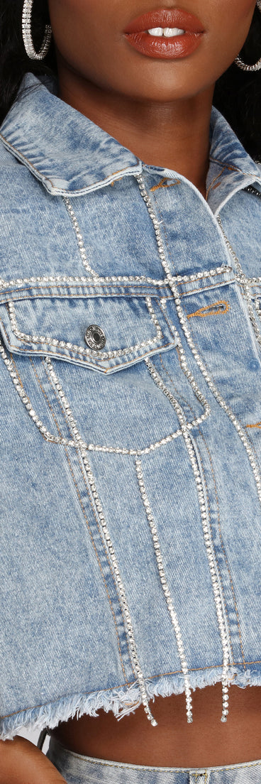 Drippin' In Rhinestones Crop Denim Jacket is a trendy pick to create 2023 festival outfits, festival dresses, outfits for concerts or raves, and complete your best party outfits!