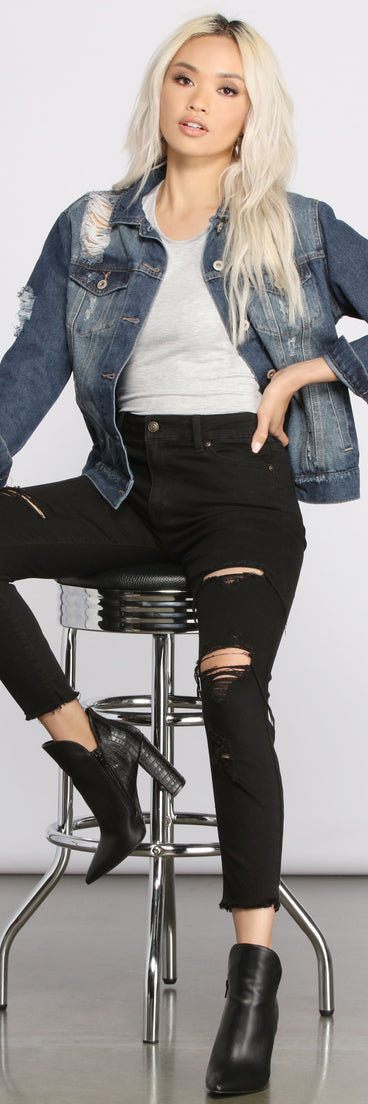 Destructed Boyfriend Denim Jacket helps create the best summer outfit for a look that slays at any event or occasion!