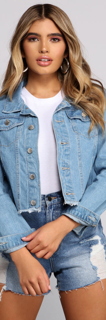 Fab And Frayed Cropped Denim Jacket helps create the best summer outfit for a look that slays at any event or occasion!