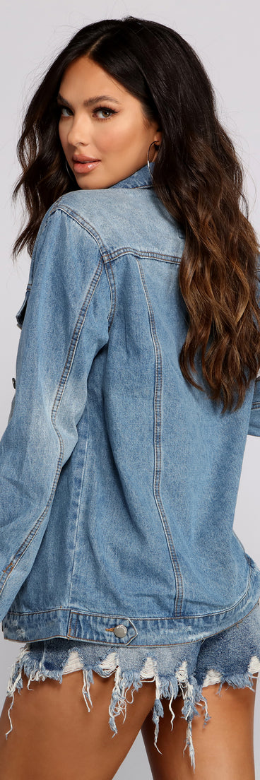 Trendy Destructed Oversized Denim Jacket helps create the best summer outfit for a look that slays at any event or occasion!