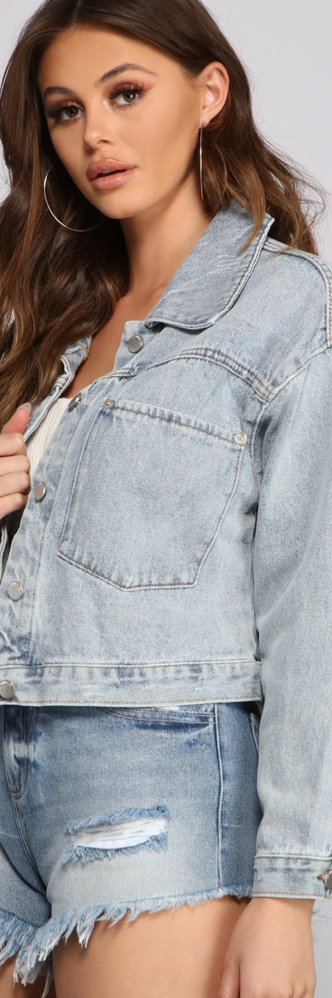 Vintage Glam Oversized Denim Jacket helps create the best summer outfit for a look that slays at any event or occasion!